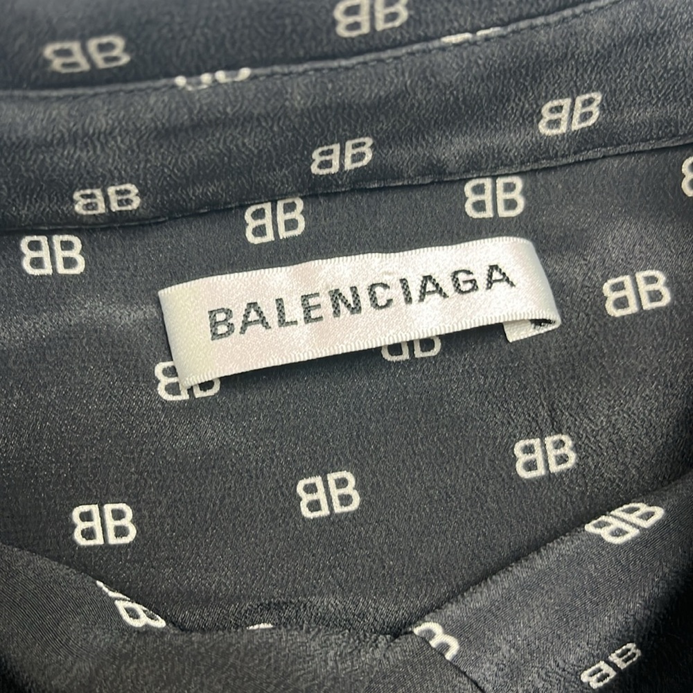 Authentic Balenciaga Men’s Collared Button Down Shirt with BB Monogram ❣️ - Picture 7 of 9